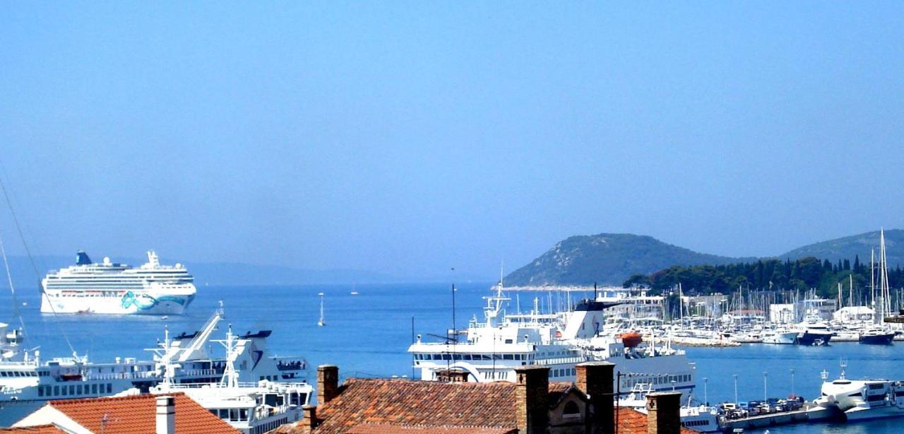 Apartment Port View-5 Min From Center Split Exterior foto
